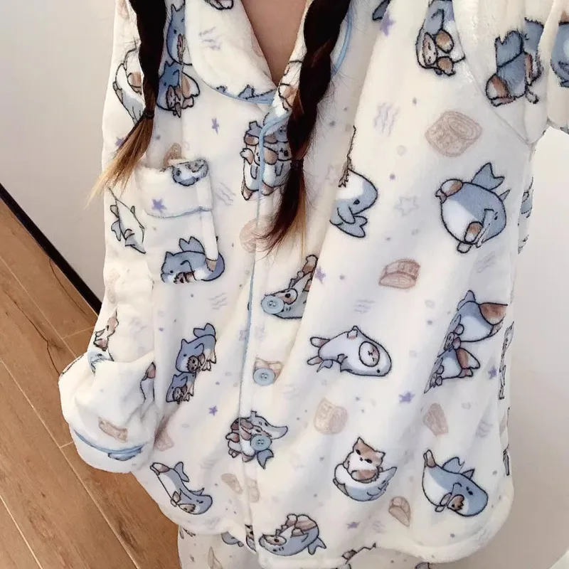 Kawaii Shark Cat Pajama Youth Women Winter Velvet Warm Outerwear Home Clothes Set Cutecore Anime Cartoon Sleepwear Pijama Y2k
Kawaii Shark Cat Pajama Youth Women Winter Velvet Warm Outerwear Home Clothes Set Cutecore Anime Cartoon Sleepwear Pijama Y2k