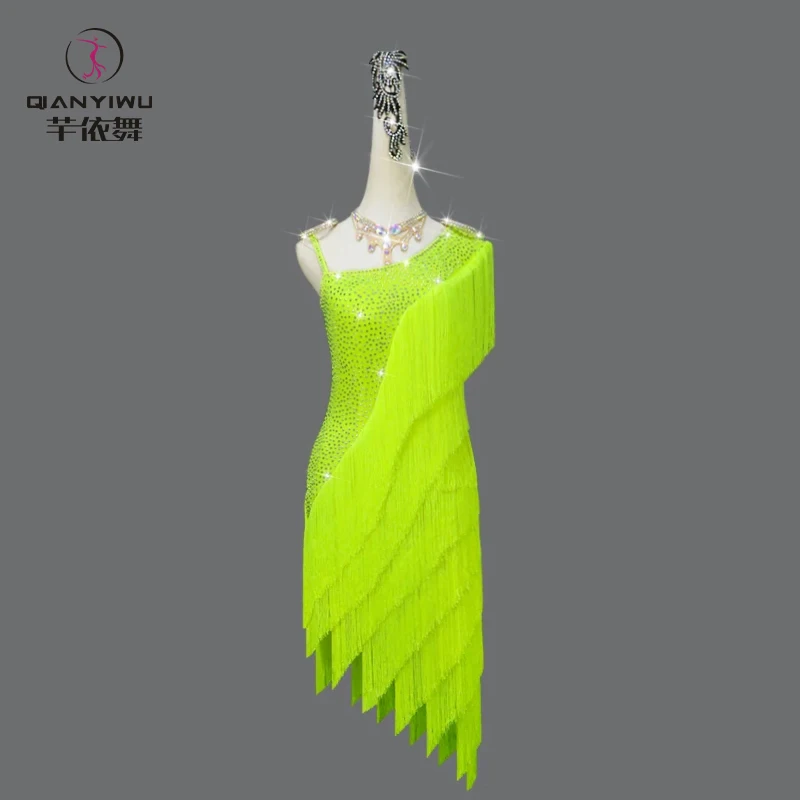 2024 Latin Dance Professional Competition Skirt Prom Fringe Dress Line Suit Ballroom Practice Wear Woman Evening Female Clothing
2024 Latin Dance Professional Competition Skirt Prom Fringe Dress Line Suit Ballroom Practice Wear Woman Evening Female Clothing