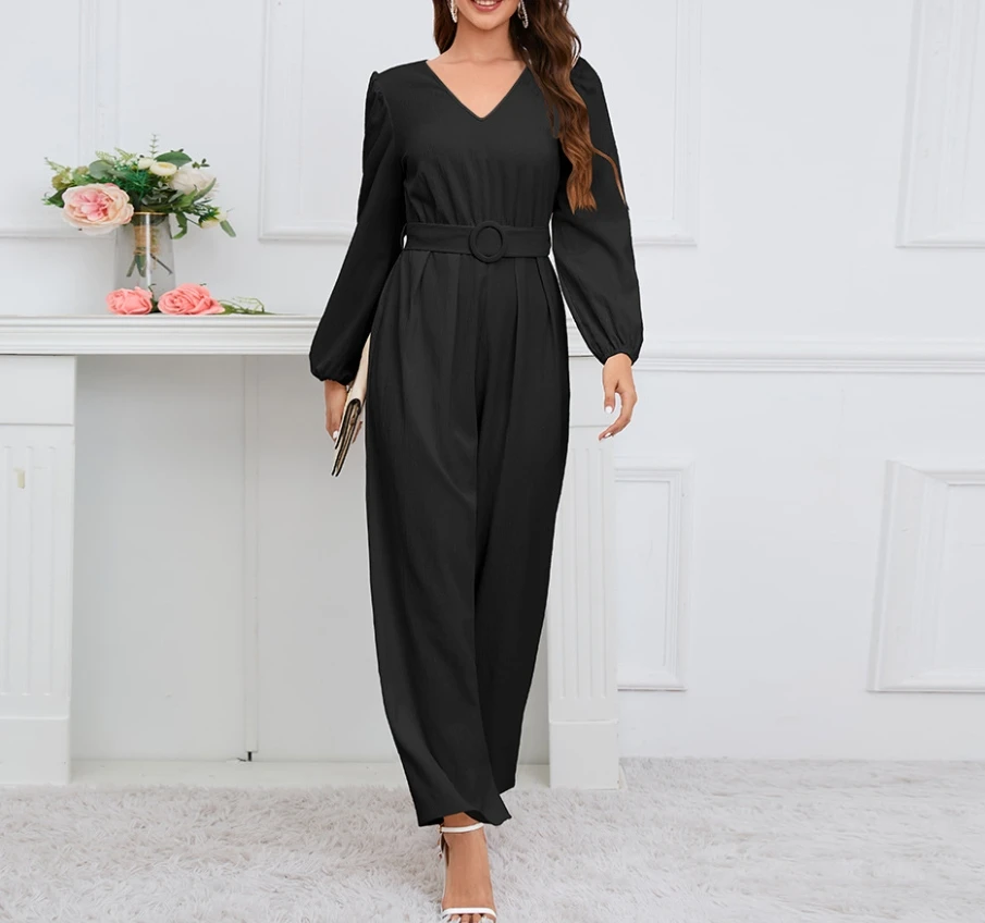 Jumpsuit Women 23 Autumn New Fashion Solid Color V-Neck Long Sleeved Slim Fit Temperament Straight Leg Long Pants Jumpsuit Belt
Jumpsuit Women 23 Autumn New Fashion Solid Color V-Neck Long Sleeved Slim Fit Temperament Straight Leg Long Pants Jumpsuit Belt