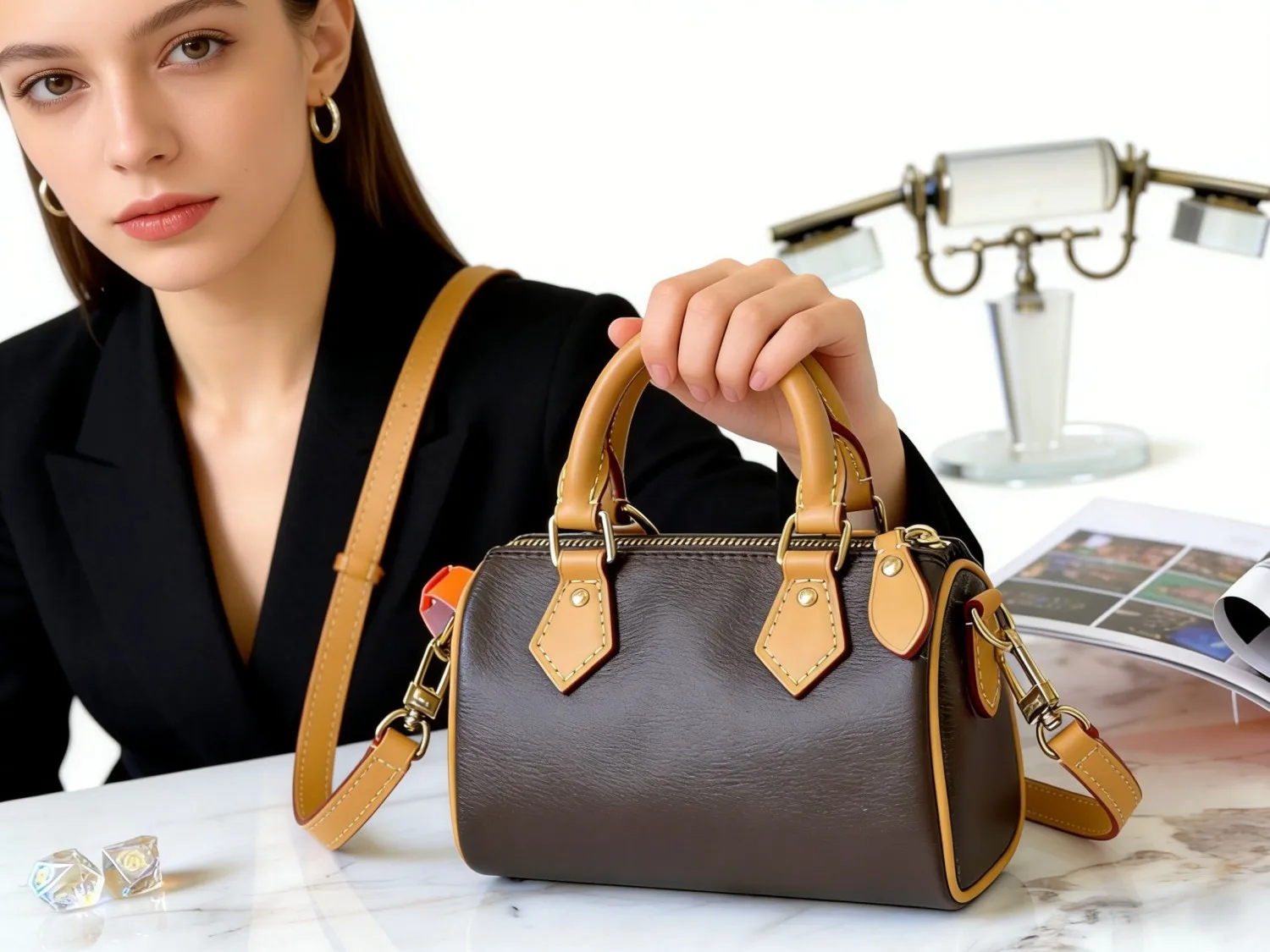 Ретро-сумка мини-формата коричнево-желтого цвета, женская структурированная сумка из искусственной кожи с контрастной строчкой, модная деловая сумка.
Ретро-сумка мини-формата коричнево-желтого цвета, женская структурированная сумка из искусственной кожи с контрастной строчкой, модная деловая сумка.