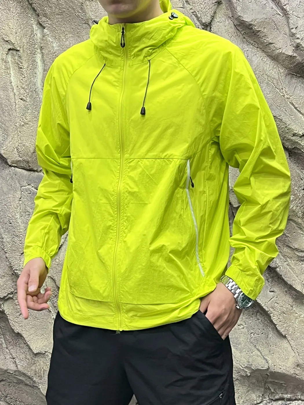 Lightweight Breathable 3D Tailored Unisex Outdoor Sun Protection Clothing UV Protection UPF50 Cool Sensation Cooling
Lightweight Breathable 3D Tailored Unisex Outdoor Sun Protection Clothing UV Protection UPF50 Cool Sensation Cooling
