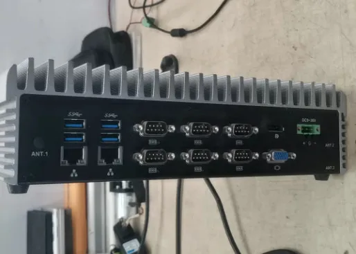 Embedded Fanless Industrial Mini BOX PC EBOX670-883 FL-DC i3 4130T 8G 128G
Embedded Fanless Industrial Mini BOX PC EBOX670-883 FL-DC i3 4130T 8G 128G