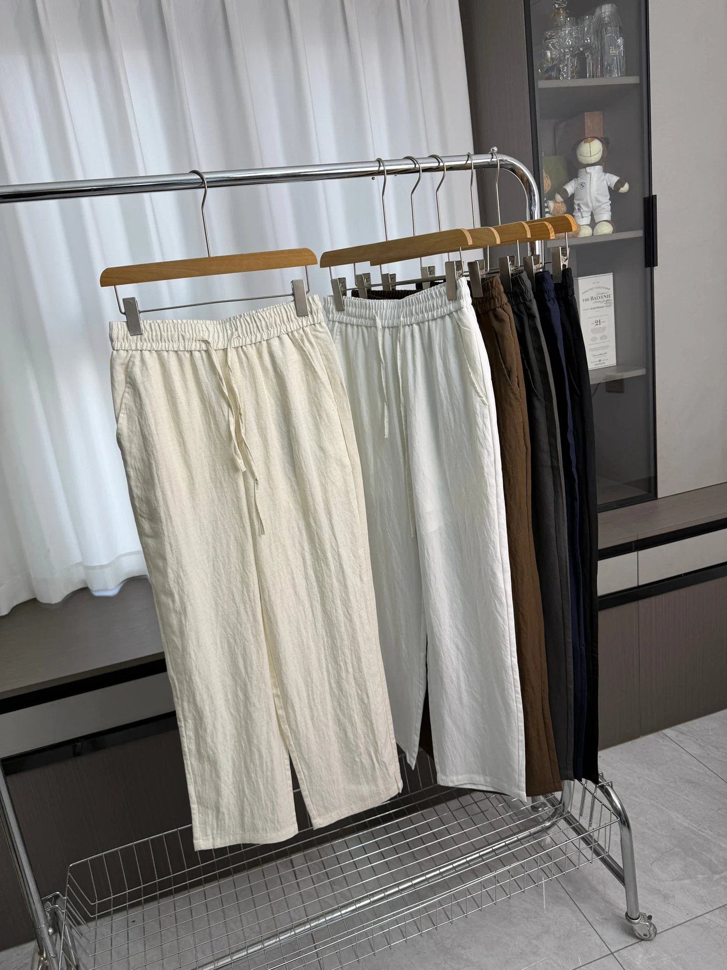 High-End Lenzing Linen Blend Men's Spring Summer Thin Breathable Loose Straight Casual Pants Comfortable Knitted Straight Leg...
High-End Lenzing Linen Blend Men's Spring Summer Thin Breathable Loose Straight Casual Pants Comfortable Knitted Straight Leg...