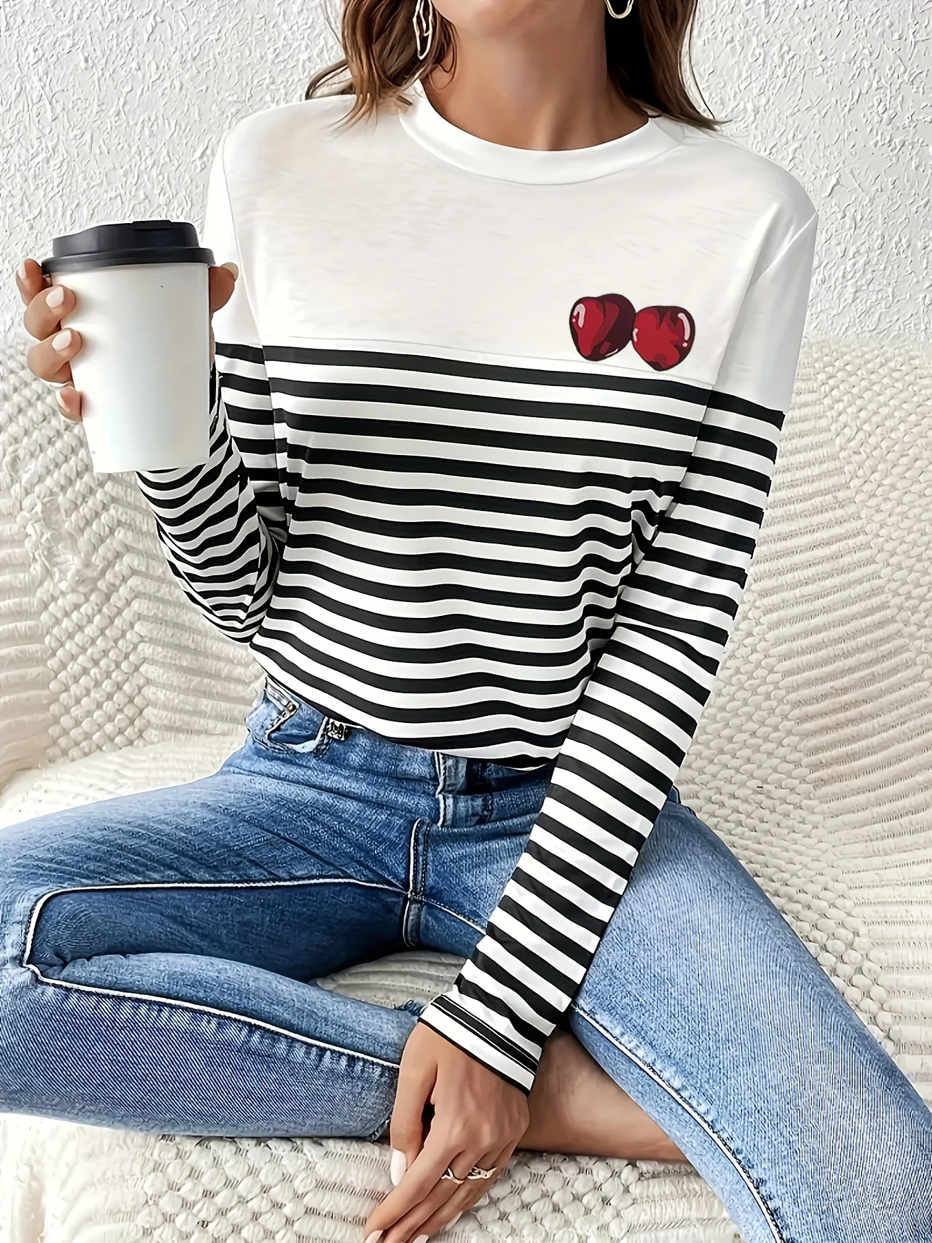 Contrast striped short sleeved summer new round neck pullover for age reducing top, slimming casual T-shirt for women white
Contrast striped short sleeved summer new round neck pullover for age reducing top, slimming casual T-shirt for women white