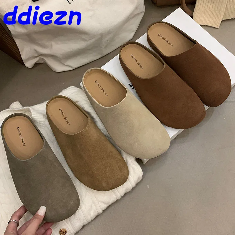 Мюли женские с круглым носком, модные шлепанцы на плоской подошве, Повседневная Уличная обувь для дома, сланцы, тапочки на плоской подошве
Мюли женские с круглым носком, модные шлепанцы на плоской подошве, Повседневная Уличная обувь для дома, сланцы, тапочки на плоской подошве