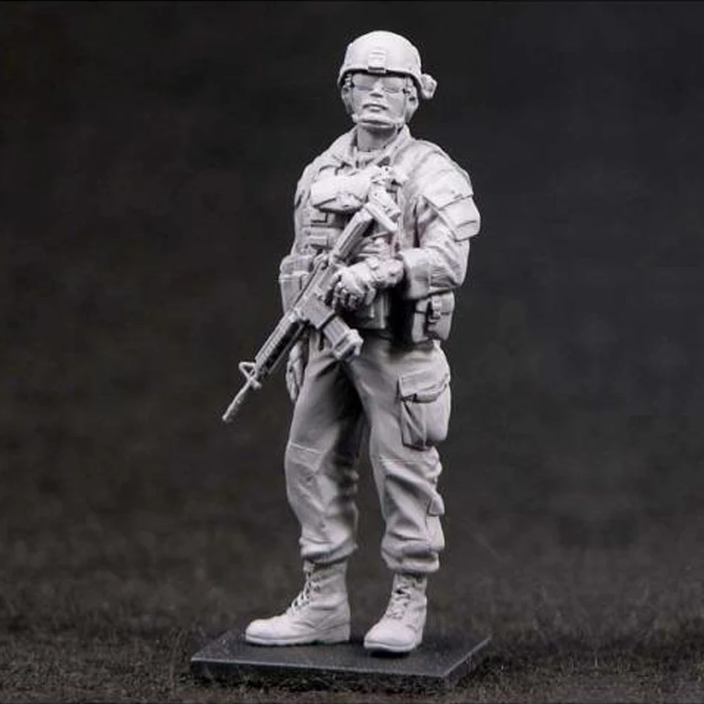 1/35 Sgt. Rob (18 Bravo) in Iraq, Resin Model figure soldier, GK, Military themes, Unassembled and unpainted kit
1/35 Sgt. Rob (18 Bravo) in Iraq, Resin Model figure soldier, GK, Military themes, Unassembled and unpainted kit