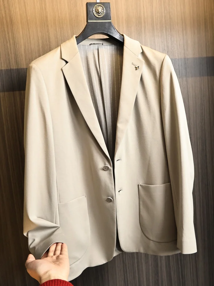 High-End Mens Casual Business Suit Jacket Spring Commute Friendly Flat Collar Comfortable Outerwear Fashion Urban Style
High-End Mens Casual Business Suit Jacket Spring Commute Friendly Flat Collar Comfortable Outerwear Fashion Urban Style