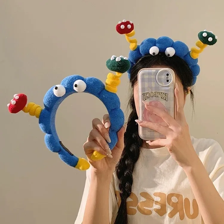 Cute Big Eyes Plush Hair Hoop for Girls Handmade High Top Headband for Face Washing Bath Skincare Fun Hair Accessories
Cute Big Eyes Plush Hair Hoop for Girls Handmade High Top Headband for Face Washing Bath Skincare Fun Hair Accessories