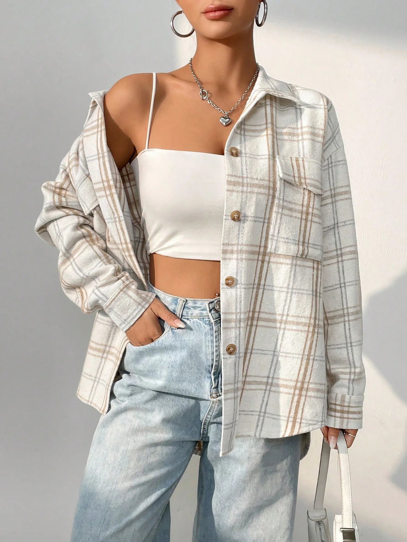 Women's plaid print flap pocket drop shoulder shirt, casual style for autumn and winter, long-sleeve top for everyday workwear,
Women's plaid print flap pocket drop shoulder shirt, casual style for autumn and winter, long-sleeve top for everyday workwear,