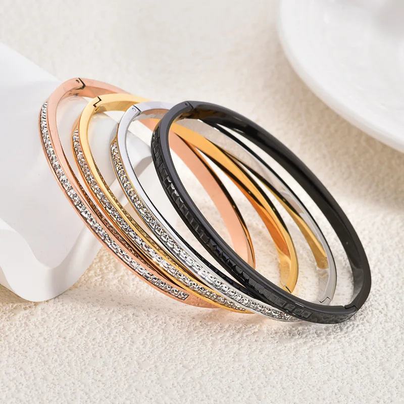 Star Cluster Bracelet - High-end New Design - Elegant Gift for Girls on Special Occasions - Wholesale at InStyle
Star Cluster Bracelet - High-end New Design - Elegant Gift for Girls on Special Occasions - Wholesale at InStyle
