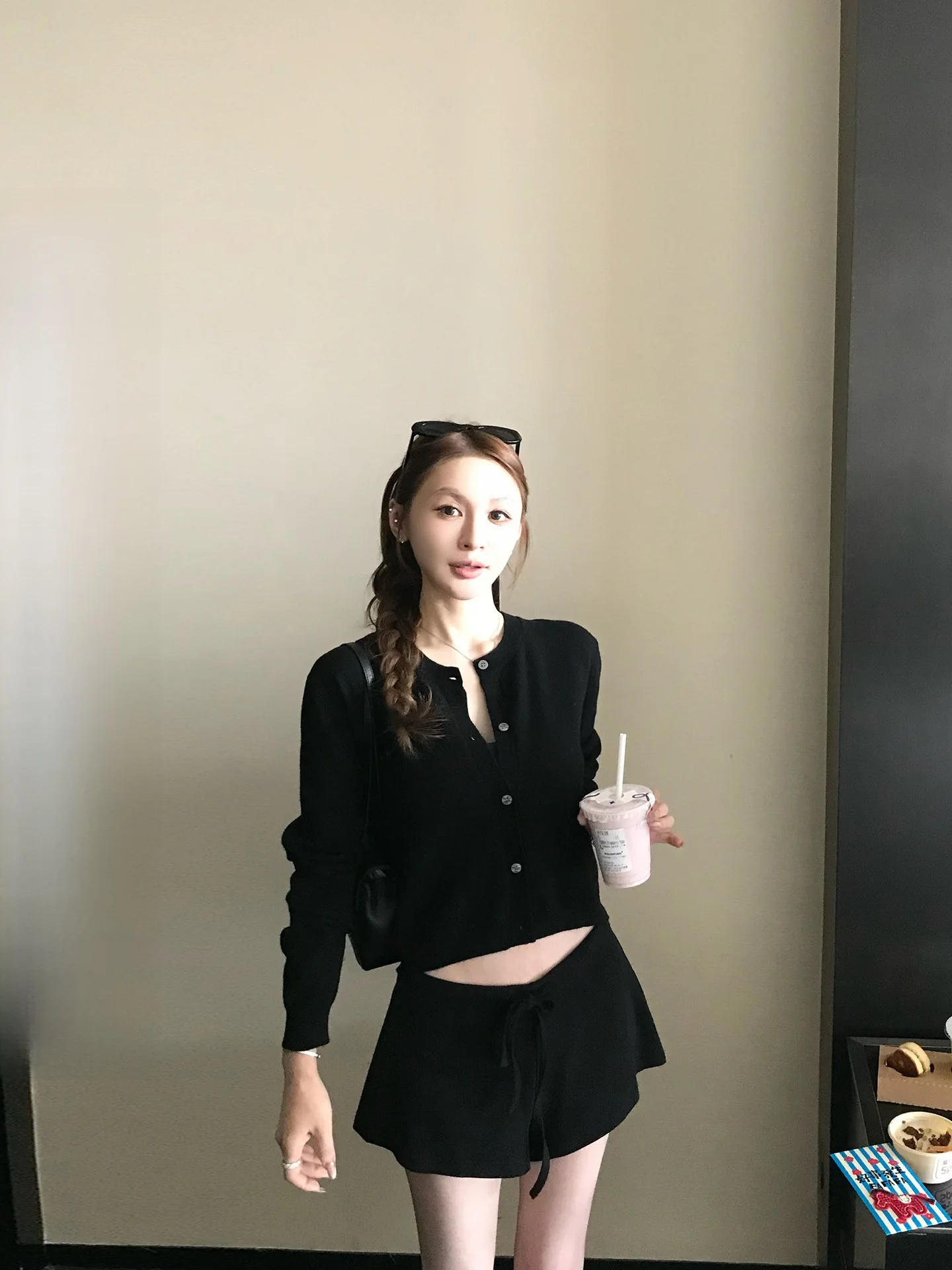Skk Store Sugar Sweet Milk Wool 100% Merino Ultrafine Wool Sweater Cardigan Set Women's Sleeveless round Neck Button Style Ca...
Skk Store Sugar Sweet Milk Wool 100% Merino Ultrafine Wool Sweater Cardigan Set Women's Sleeveless round Neck Button Style Ca...