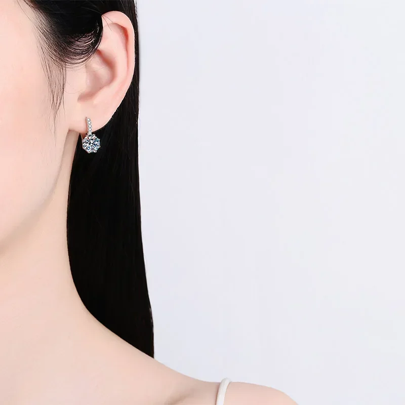 Wedding 2CT Moissanite Diamond Hoop Earrings Exquisite Ear Clip Girl Valentine's Day PT950 Platinum Women Birthday Gift
Wedding 2CT Moissanite Diamond Hoop Earrings Exquisite Ear Clip Girl Valentine's Day PT950 Platinum Women Birthday Gift