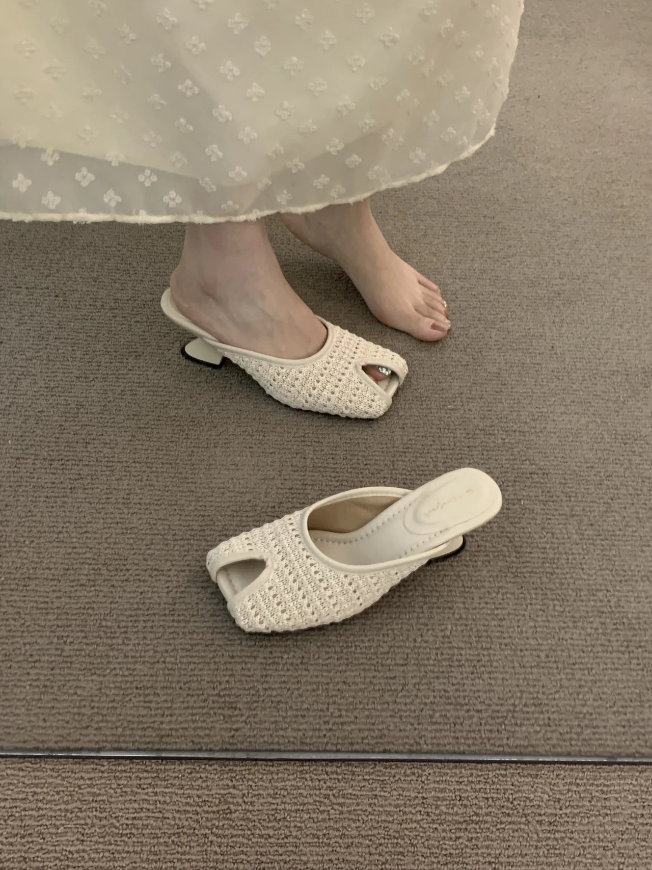 2025 Summer New Lace Women Mules Slippers Fashion Toe Shoes Laides Outdoor Casual Beach Vacation Slides Shoes
2025 Summer New Lace Women Mules Slippers Fashion Toe Shoes Laides Outdoor Casual Beach Vacation Slides Shoes