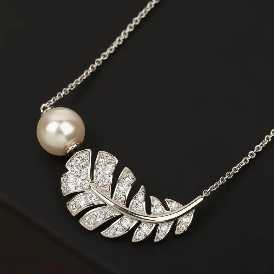 Fine Designer Brand Crystal Pearl Leaf Silver Necklace Women Top Quality Luxury Jewelry Trend
Fine Designer Brand Crystal Pearl Leaf Silver Necklace Women Top Quality Luxury Jewelry Trend