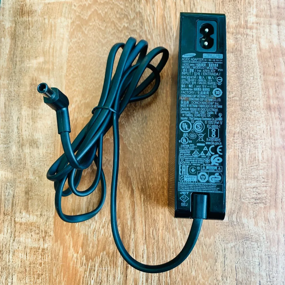 Новый оригинальный адаптер питания A7819_KDY 19V 4.19A 78W для монитора Samsung CF791 C34F791QW C34F791, блок питания BN44-00888A A7819_KDYW
Новый оригинальный адаптер питания A7819_KDY 19V 4.19A 78W для монитора Samsung CF791 C34F791QW C34F791, блок питания BN44-00888A A7819_KDYW