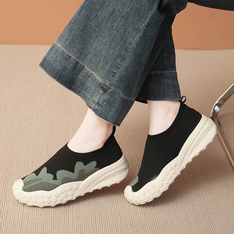 Female Canvas Slip On Walking Footwear Minimalist Simple Look Lightweight Breathable All Match Campus Long Time Walking Sneakers
Female Canvas Slip On Walking Footwear Minimalist Simple Look Lightweight Breathable All Match Campus Long Time Walking Sneakers