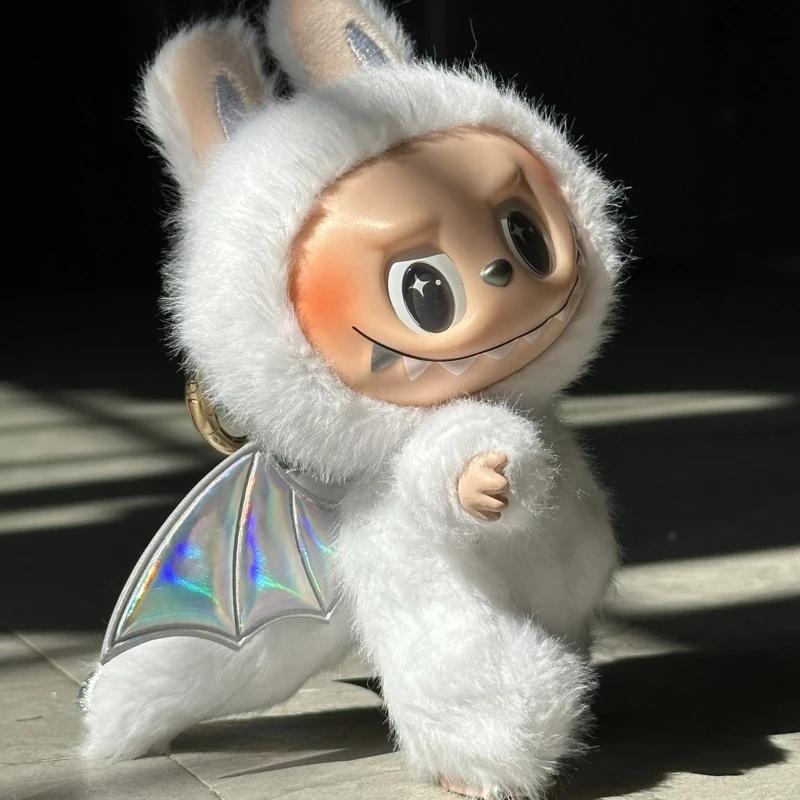 New Arrival Monster Labubu Series Zimomo Angel Creative Change Doll Diy Figure Vinyl Pendant Doll Toy Replica Toy Festival Gift
New Arrival Monster Labubu Series Zimomo Angel Creative Change Doll Diy Figure Vinyl Pendant Doll Toy Replica Toy Festival Gift