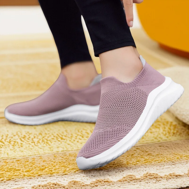 MAEDEF Lightweight Shoes for Men Breathable Training Running Shoes Non Slip Workout Athletic Walking Shoes Comfortable Sneakers 
MAEDEF Lightweight Shoes for Men Breathable Training Running Shoes Non Slip Workout Athletic Walking Shoes Comfortable Sneakers