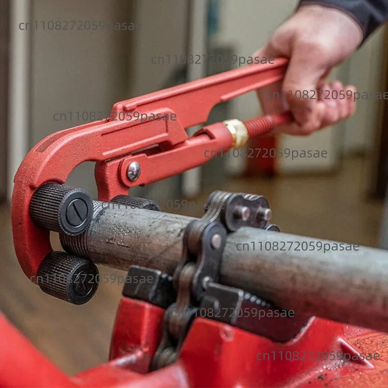 Multi-purpose Pipe Wrench: Industrial-grade, Large-sized Quick-release Wrench for Effortless and Safe Handling of Threaded Pipes
Multi-purpose Pipe Wrench: Industrial-grade, Large-sized Quick-release Wrench for Effortless and Safe Handling of Threaded Pipes
