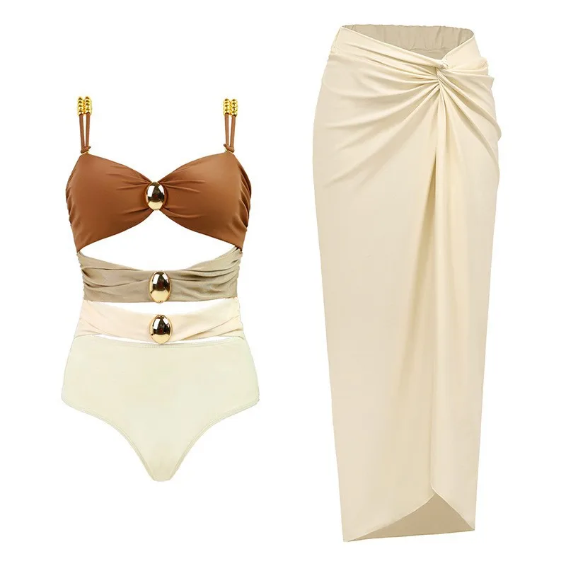 One-Piece Swimsuit for Women, Gold Button, Color Matching, Three Colors, Sexy Suit, 2024
One-Piece Swimsuit for Women, Gold Button, Color Matching, Three Colors, Sexy Suit, 2024
