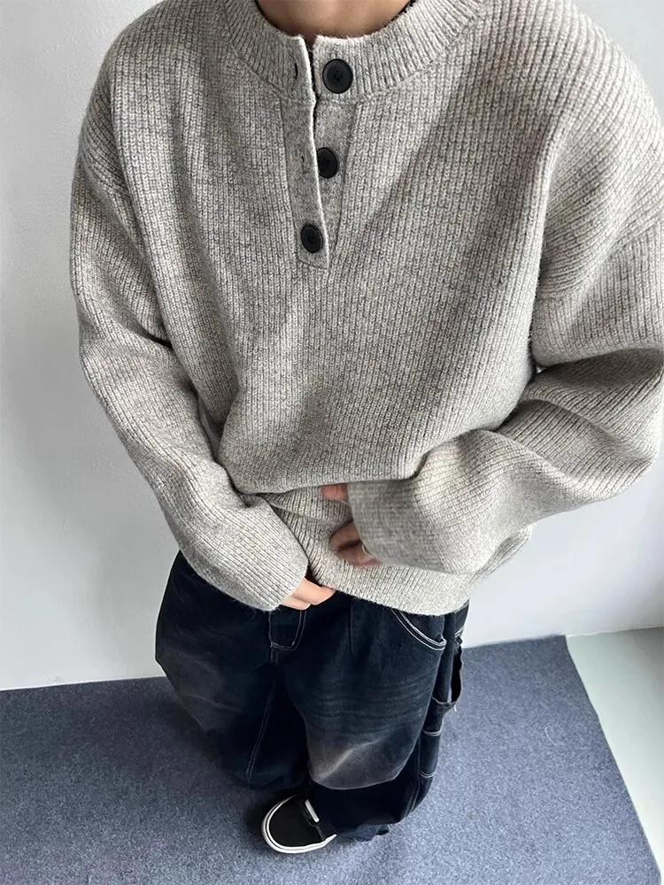 Свитер с воротником Генри в американском стиле ретро, мужской свободный ленивый вязаный свитер irt Cleanfit Jaet, осенне-зимний повседневный трикотаж
Свитер с воротником Генри в американском стиле ретро, мужской свободный ленивый вязаный свитер irt Cleanfit Jaet, осенне-зимний повседневный трикотаж