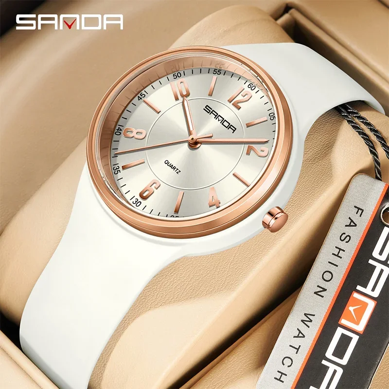 Fashion Sanda Quartz Women's Watches Simple Exquisite Dial Silicone Strap Waterproof Lightweight Luminous Display Student Watch
Fashion Sanda Quartz Women's Watches Simple Exquisite Dial Silicone Strap Waterproof Lightweight Luminous Display Student Watch
