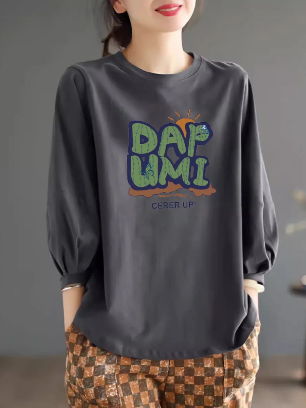 plus Size Women's Cotton Lantern Sleeve T-shirt Printed Simple Fashion Top Large Size Base Shirt round Neck Regular Sleeve
plus Size Women's Cotton Lantern Sleeve T-shirt Printed Simple Fashion Top Large Size Base Shirt round Neck Regular Sleeve