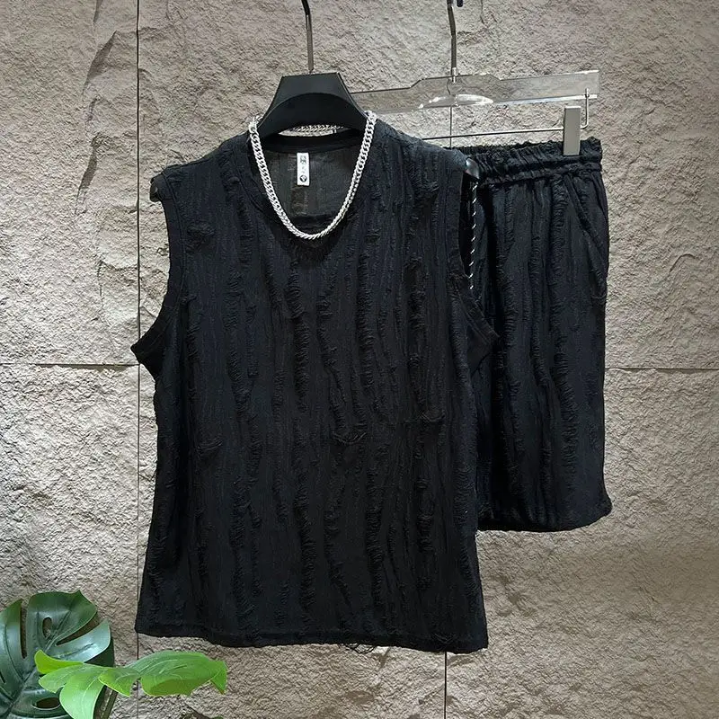 2025 trendy light luxury sleeveless T-shirt and shorts set, Western fashion versatile and cool men's 2-piece set
2025 trendy light luxury sleeveless T-shirt and shorts set, Western fashion versatile and cool men's 2-piece set