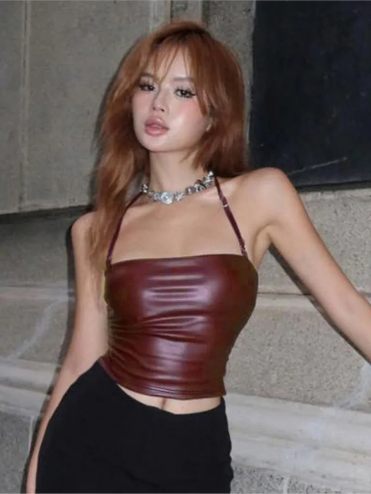 Sexy women's clothing Backless leather suspender solid color top Neck halter vest Piglet breast vintage all-match temperament
Sexy women's clothing Backless leather suspender solid color top Neck halter vest Piglet breast vintage all-match temperament