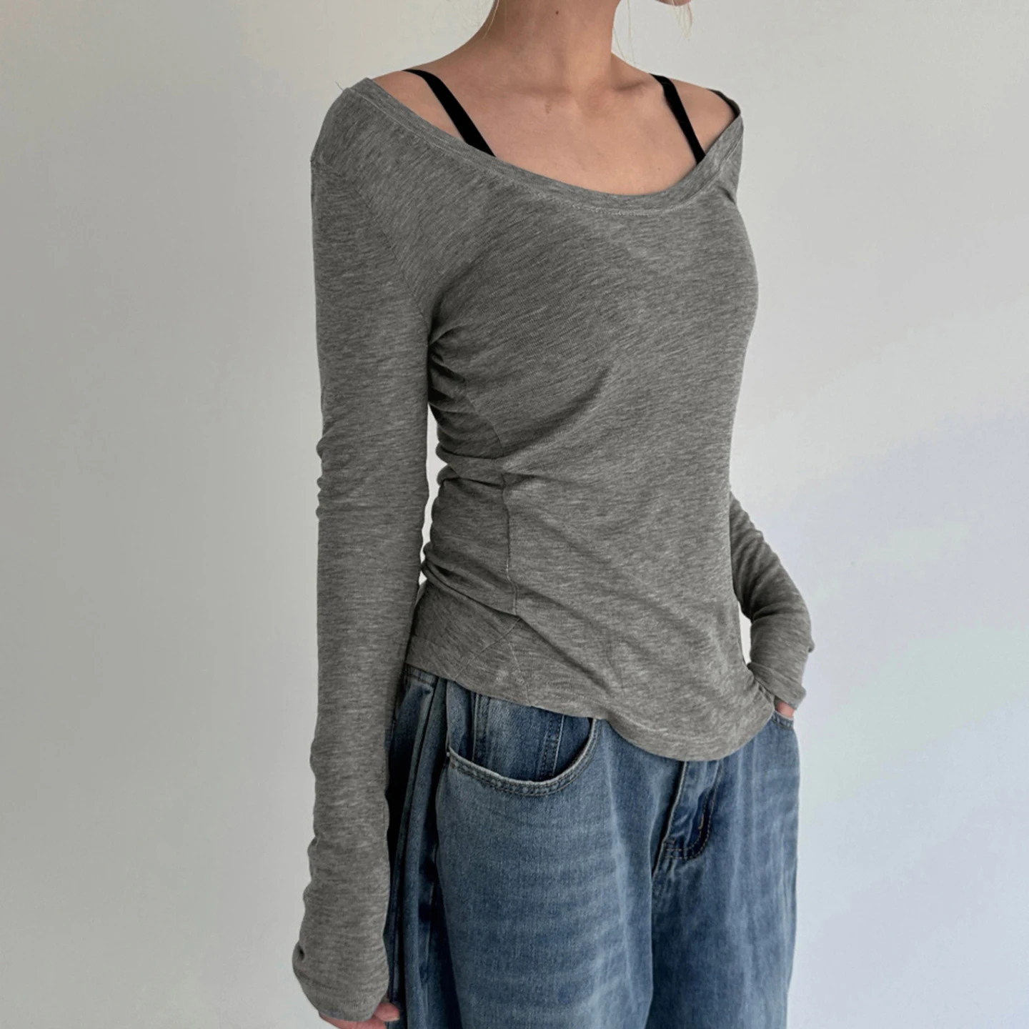 IAMHOTTY Tencel Fabric Smock Top Grey Casual Basic Loose-fit Long Sleeve T-shirt Vintage Crew Neck Pullovers Autumn Streetwear
IAMHOTTY Tencel Fabric Smock Top Grey Casual Basic Loose-fit Long Sleeve T-shirt Vintage Crew Neck Pullovers Autumn Streetwear