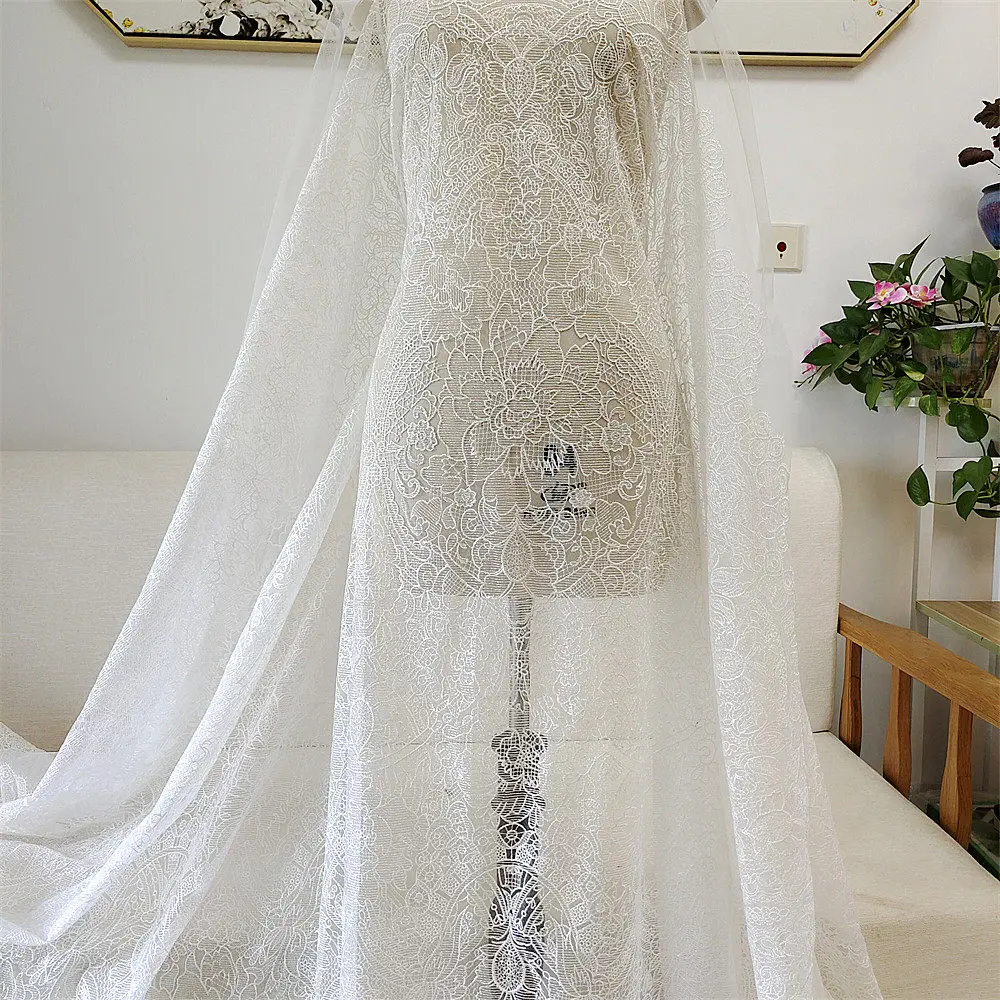 DIY Curtains Craft Projects Material Embroidered Mesh Fabric with Lace Floral Patterns for Wedding Dress Lining
DIY Curtains Craft Projects Material Embroidered Mesh Fabric with Lace Floral Patterns for Wedding Dress Lining