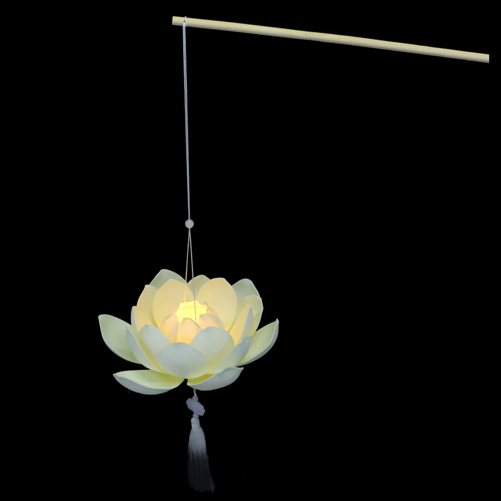 Festive Lotus Lights for Blessing Handheld LED Lamp Style Decoration for Wedding Restaurant Garden Party Occasions
Festive Lotus Lights for Blessing Handheld LED Lamp Style Decoration for Wedding Restaurant Garden Party Occasions