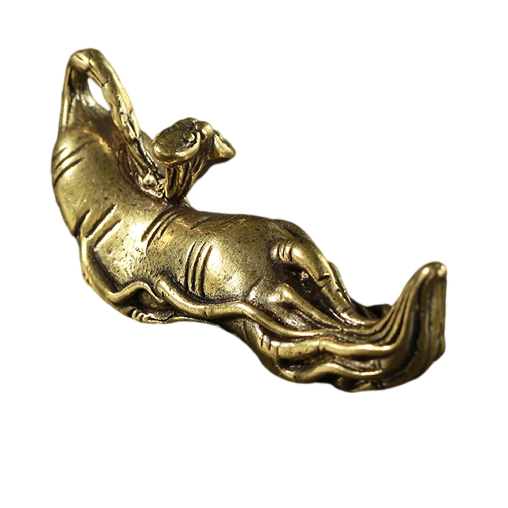 Brass Ginseng Statue Decorative Craft Home Office Adornment High Quality Stylish Mini Model Desktop Ornament
Brass Ginseng Statue Decorative Craft Home Office Adornment High Quality Stylish Mini Model Desktop Ornament