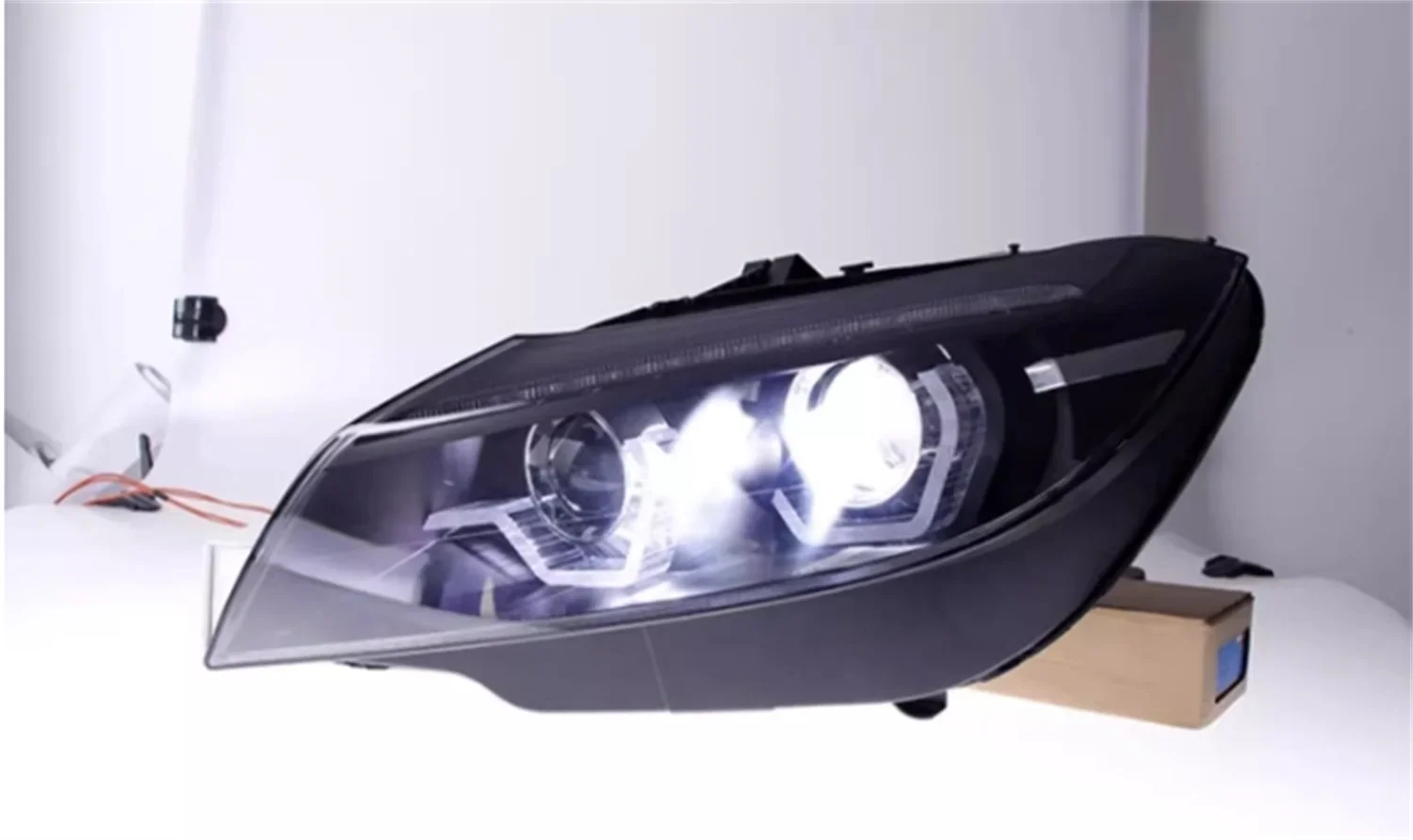 Автомобильные светодиодные фары для BMW Z4 E89 2009, DRL, дневные ходовые огни, указатель поворота
Автомобильные светодиодные фары для BMW Z4 E89 2009, DRL, дневные ходовые огни, указатель поворота