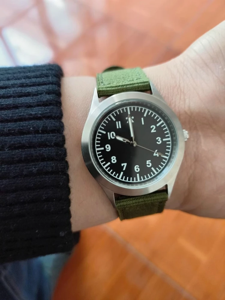 Men's Vintage Pilot Crystal Watch 36mm Stainless Steel Dial Luminous Pointers Quartz Waterproof Canvas Strap Men's Watch
Men's Vintage Pilot Crystal Watch 36mm Stainless Steel Dial Luminous Pointers Quartz Waterproof Canvas Strap Men's Watch