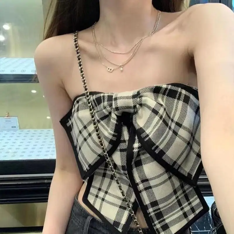 Summer Women's Plaid Tube Top Nightclub Bow Crop Tops Vest Women Sexy Off Shoulder Sleeveless Camisole Streetwear
Summer Women's Plaid Tube Top Nightclub Bow Crop Tops Vest Women Sexy Off Shoulder Sleeveless Camisole Streetwear