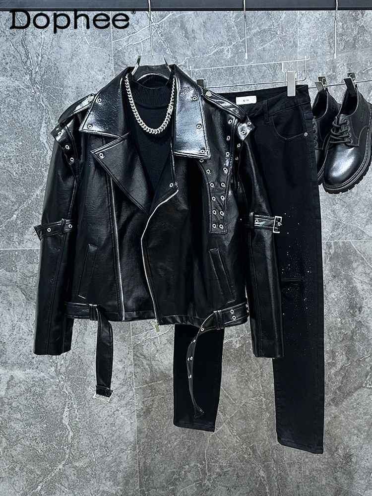 2025 New American High Street Fashion Design Short PU Leather Jacket Heavy Rivet Loose Casual Motorcycle Jacket for Men
2025 New American High Street Fashion Design Short PU Leather Jacket Heavy Rivet Loose Casual Motorcycle Jacket for Men