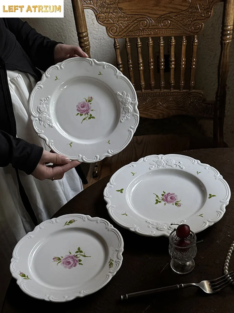 AhunderJiaz French Retro Ceramic Dinner Plates Set Western Style Spaghetti Platter Kitchen Cutlery Set Home Accessories
AhunderJiaz French Retro Ceramic Dinner Plates Set Western Style Spaghetti Platter Kitchen Cutlery Set Home Accessories