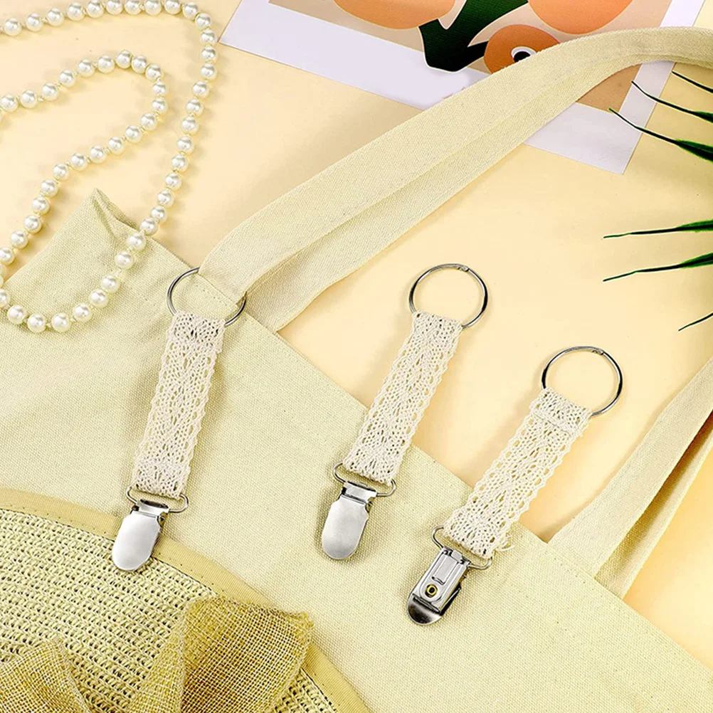2 Pcs Travel Accessories Lace Hat Clip for Bag Clips Holder Cap Retainer Mini Beige Traveling
2 Pcs Travel Accessories Lace Hat Clip for Bag Clips Holder Cap Retainer Mini Beige Traveling