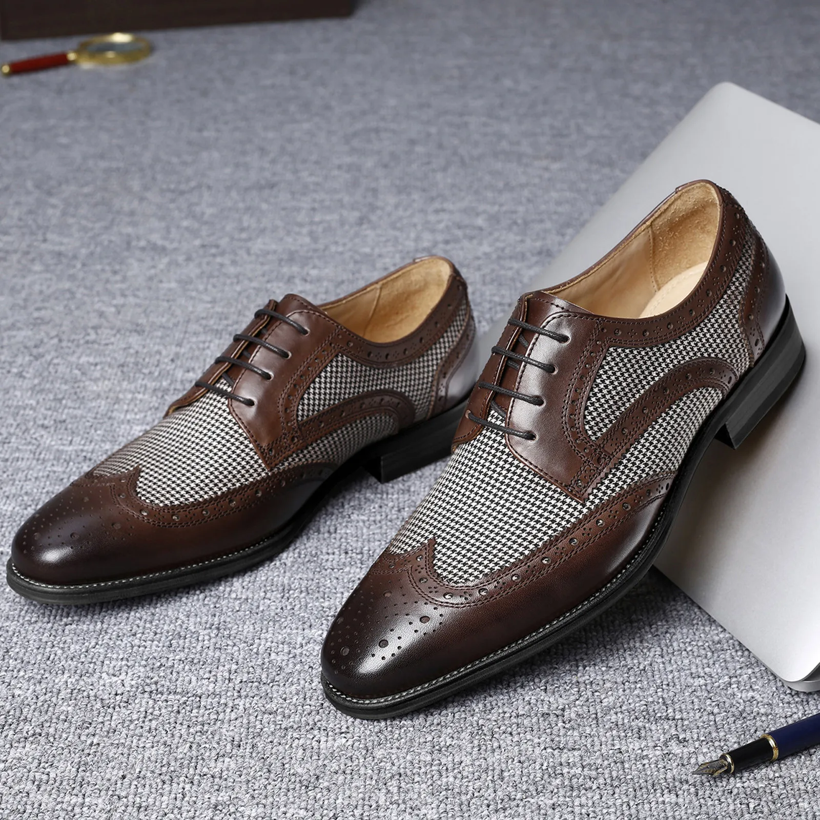 Casual Shoes For Men Men'S Large Size British Style Leather Shoes Color Matching Lace-Up Men'S Uniquely Designed Leather Shoes
Casual Shoes For Men Men'S Large Size British Style Leather Shoes Color Matching Lace-Up Men'S Uniquely Designed Leather Shoes