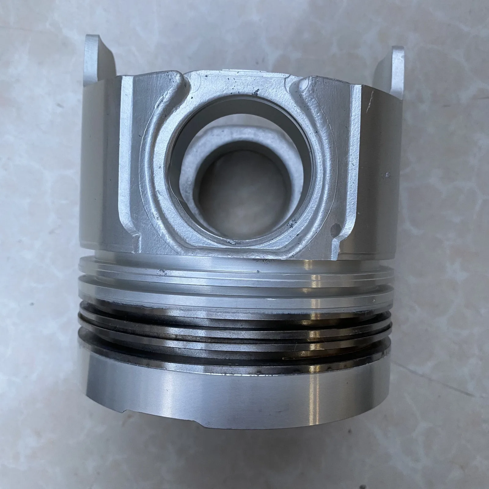 FOR ISUZU 6SD1 ENGINE PISTON
FOR ISUZU 6SD1 ENGINE PISTON