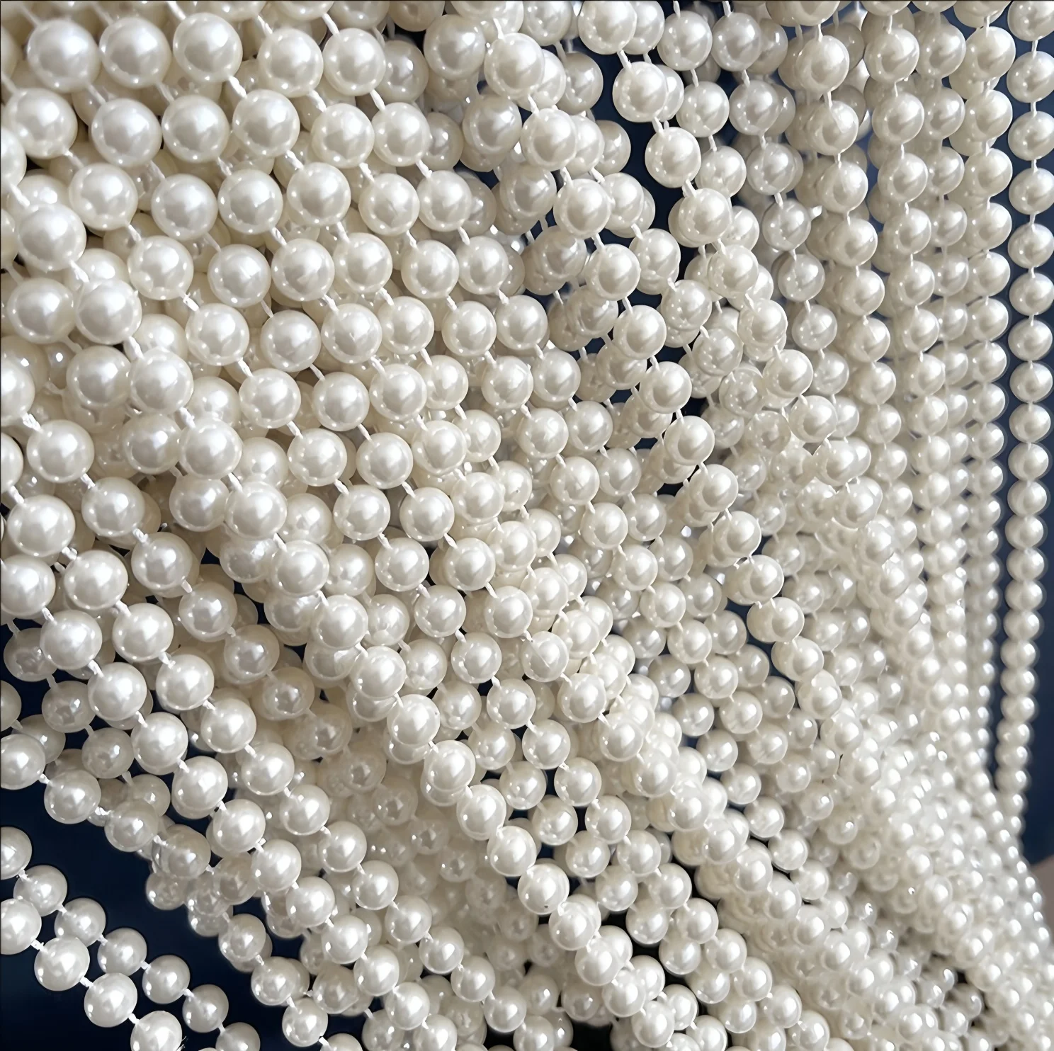 10mmX9m 4roll/lot Pearl Beads String Beaded Garland for DIY Craft Floral Centerpieces Wedding Party Christmas Tree Decoration
10mmX9m 4roll/lot Pearl Beads String Beaded Garland for DIY Craft Floral Centerpieces Wedding Party Christmas Tree Decoration