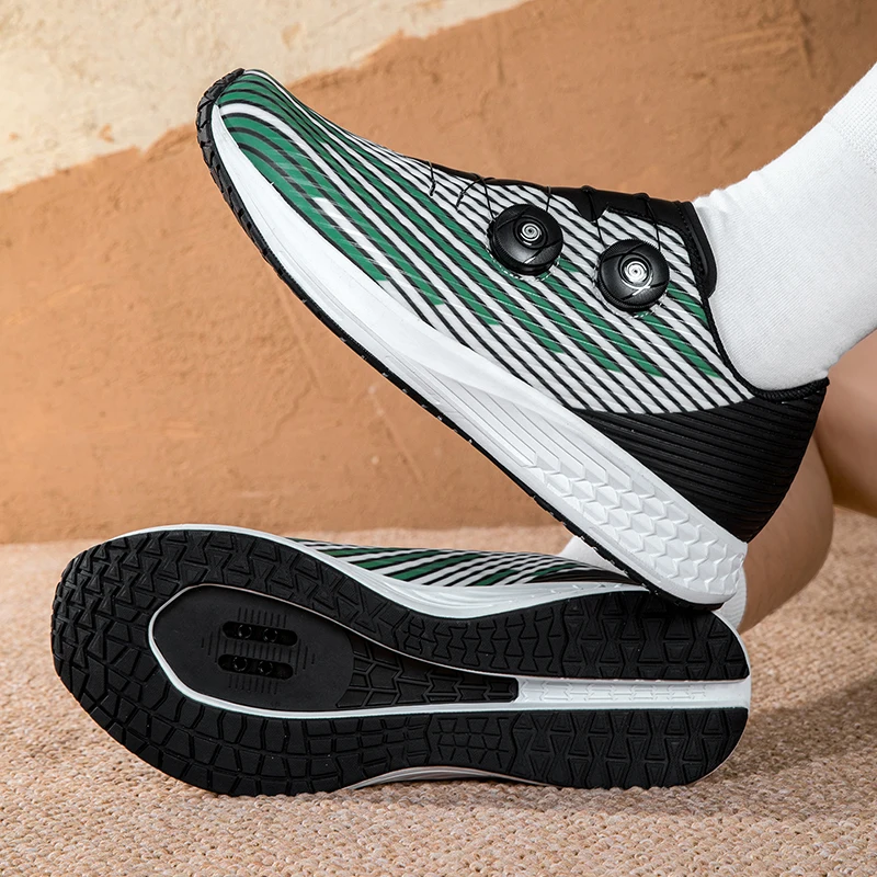 New Cycling Shoes Men's Self-locking Racing Road Cycling Sports Shoes Lockless Training Women's SPD Cleats Cycling
New Cycling Shoes Men's Self-locking Racing Road Cycling Sports Shoes Lockless Training Women's SPD Cleats Cycling