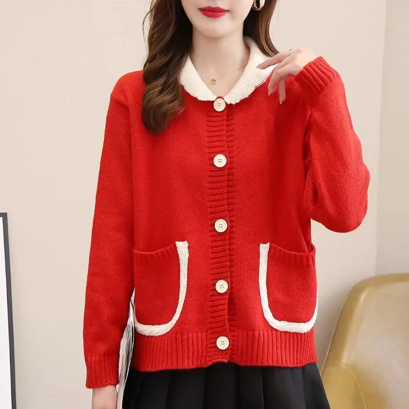 2023 New Early Autumn Women Milk Red Knitted Cardigan Gentle Comfortable Casual Sweater Short Color Matching Coat Top
2023 New Early Autumn Women Milk Red Knitted Cardigan Gentle Comfortable Casual Sweater Short Color Matching Coat Top