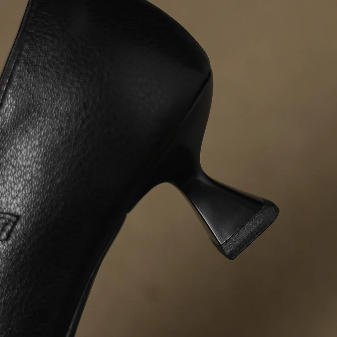 Women's sheepskin pointed toe metal buckle slip-on Mary Jane pumps 5cm thin high heel elegant ladies daily slim dress heels shoe
Women's sheepskin pointed toe metal buckle slip-on Mary Jane pumps 5cm thin high heel elegant ladies daily slim dress heels shoe