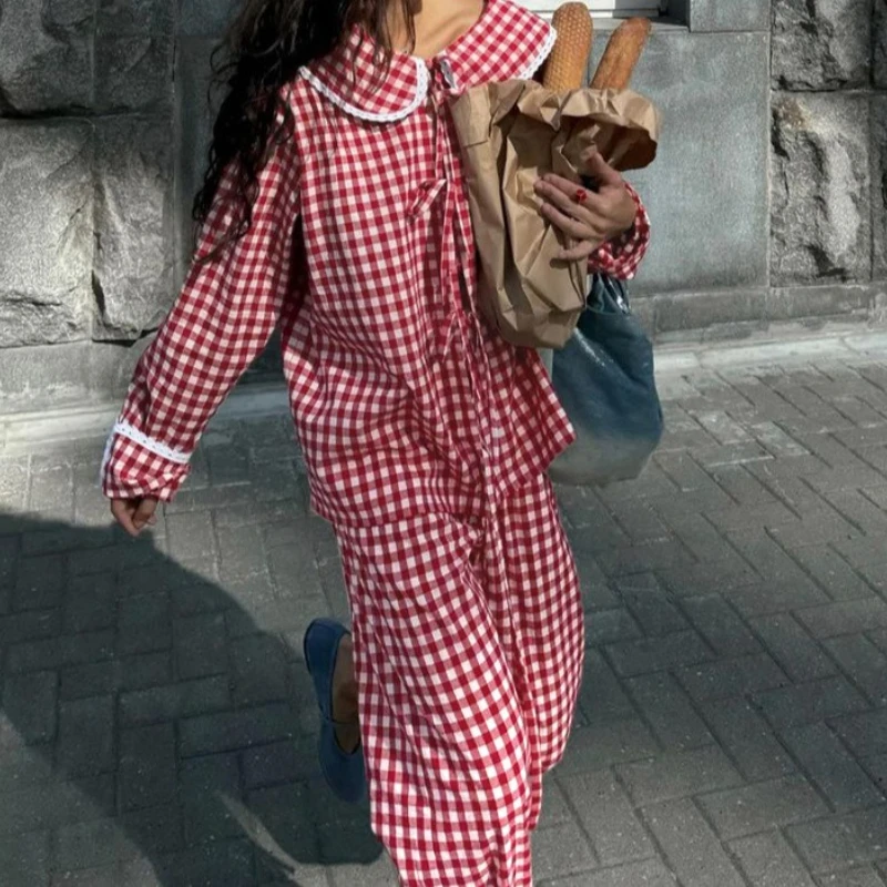 Lazy Wind Doll Collar Loose Lace Plaid Shirt Wide-leg Pants Women's Spring and Autumn Two-piece Suit
Lazy Wind Doll Collar Loose Lace Plaid Shirt Wide-leg Pants Women's Spring and Autumn Two-piece Suit