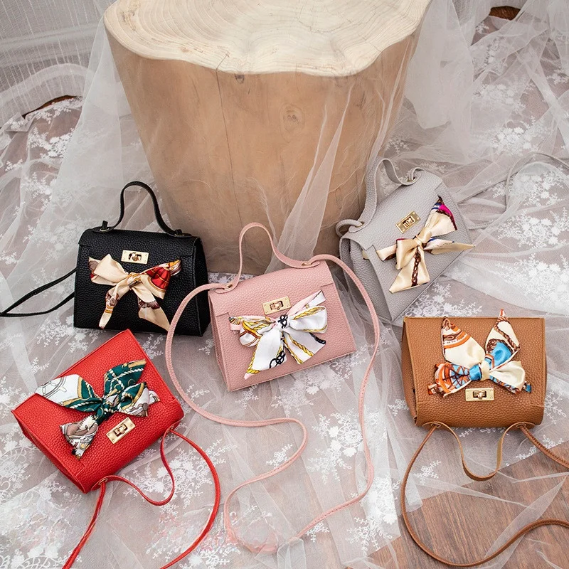 2020 New Fashion Ladies Handbag Shoulder Bag Retro Style Pure Color Envelope Bag Women's Bag Popular Selling Handbag
2020 New Fashion Ladies Handbag Shoulder Bag Retro Style Pure Color Envelope Bag Women's Bag Popular Selling Handbag
