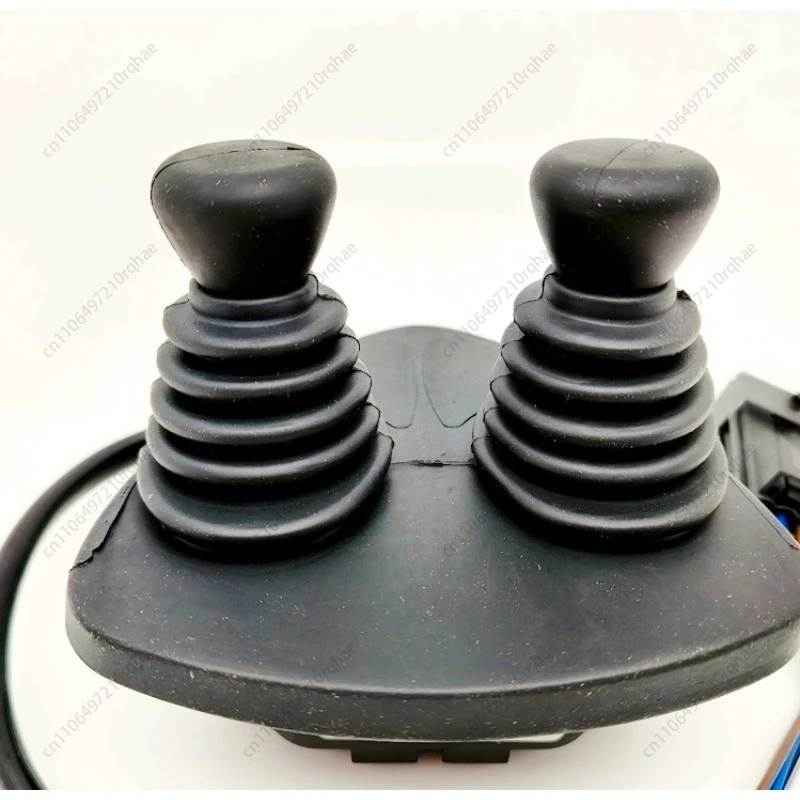 For 7919040043 Controller Handle Control Unit Compatible with Forklift Joystick E16 E20 E30 335 336
For 7919040043 Controller Handle Control Unit Compatible with Forklift Joystick E16 E20 E30 335 336