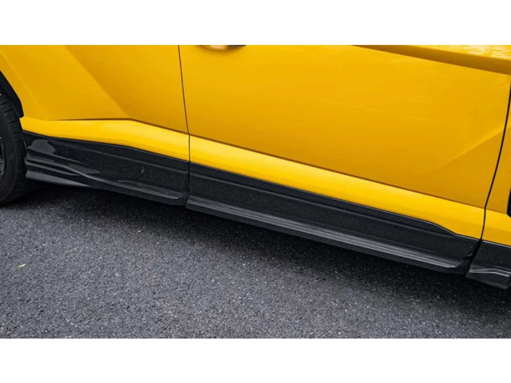 3k High-quality Dry Carbon Fiber Side Skirt Body Kit for Lamborghini URUS S Upgraded Topcar Style, Lightweight Side Edge Kit
3k High-quality Dry Carbon Fiber Side Skirt Body Kit for Lamborghini URUS S Upgraded Topcar Style, Lightweight Side Edge Kit