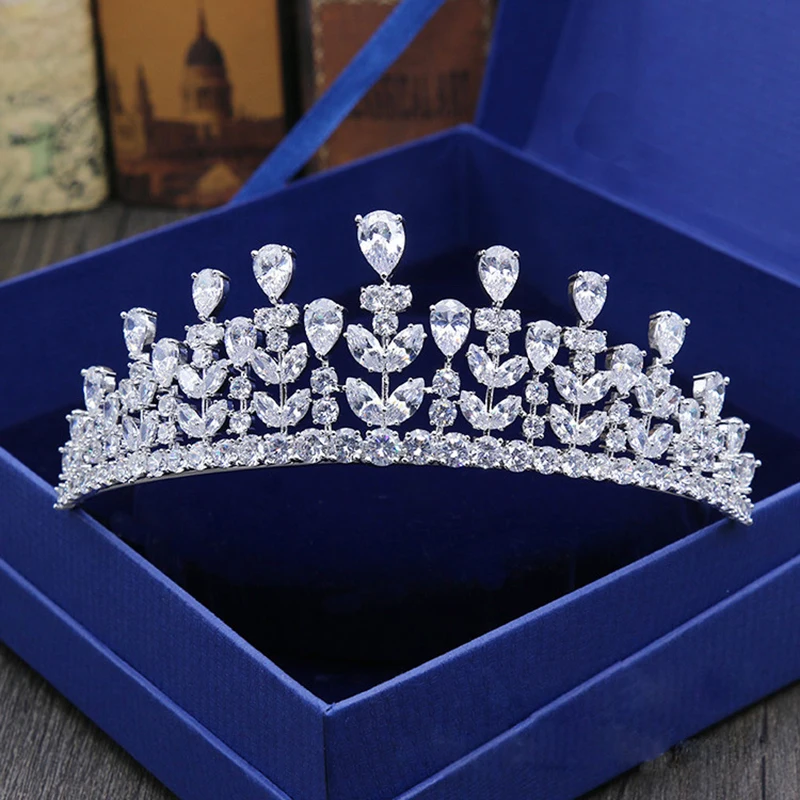 Top Quality Luxury Wedding Hair Accessories Cubic Zirconia White Gold Color Crystal Tiara Crown/Headband For Women Jewelry
Top Quality Luxury Wedding Hair Accessories Cubic Zirconia White Gold Color Crystal Tiara Crown/Headband For Women Jewelry